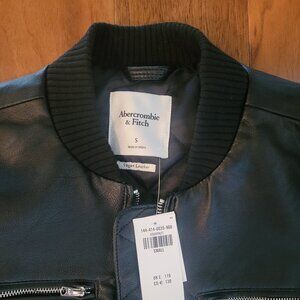 Abercrombie black vegan leather cropped bomber jacket